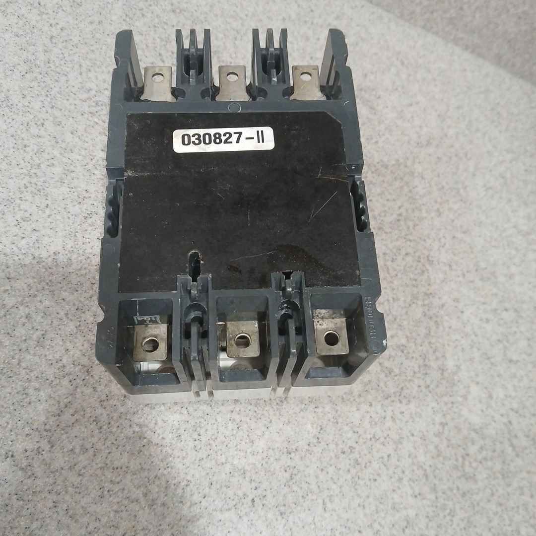 Eaton 3 Pole 40 AMP Circuit Breaker Type HFD 65K 600 Volt 3 Phase Unknown Model