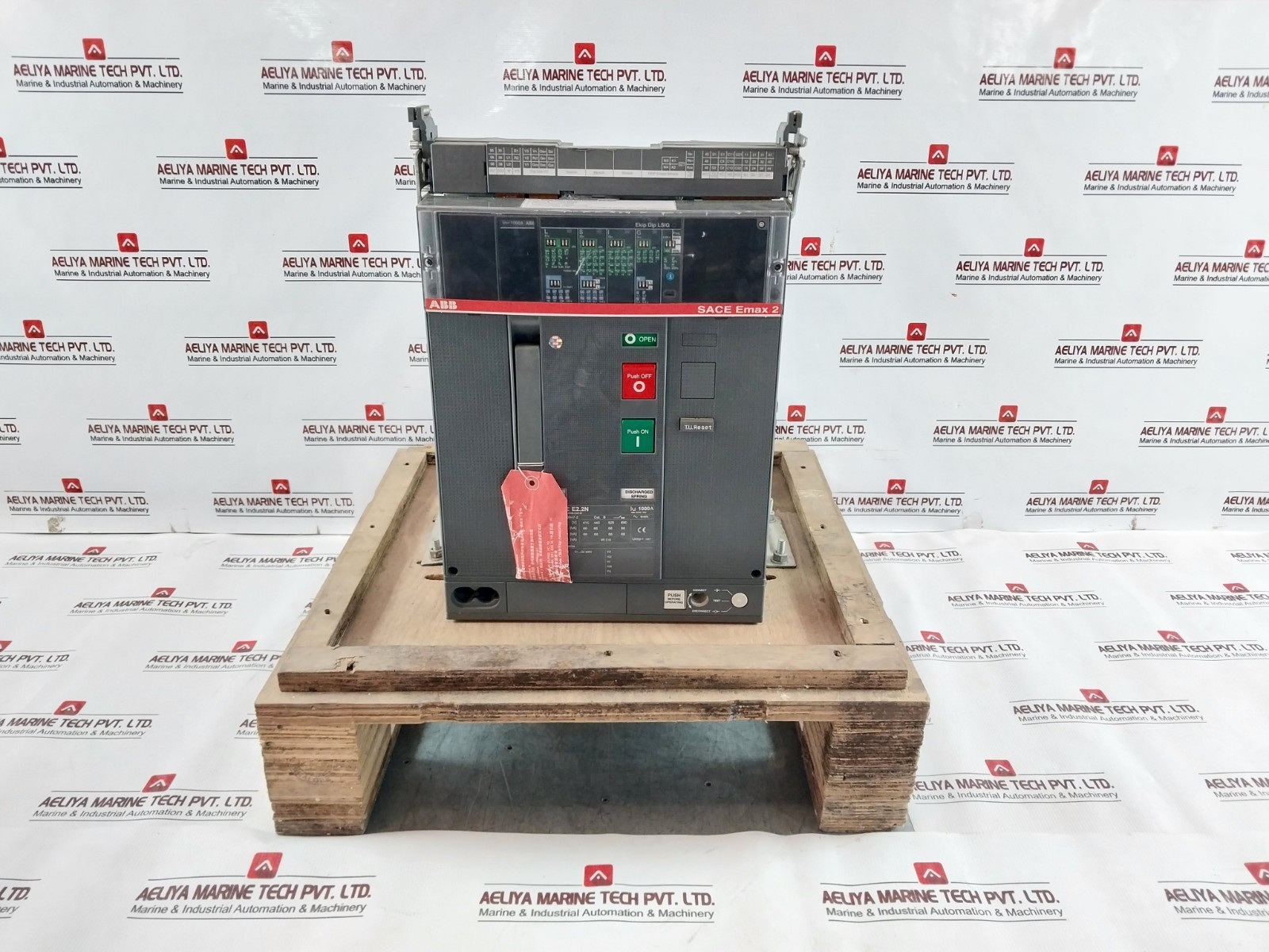 ABB E2.2N Air Circuit Breaker EMAX 2 50-60HZ 24VDC RN0614001