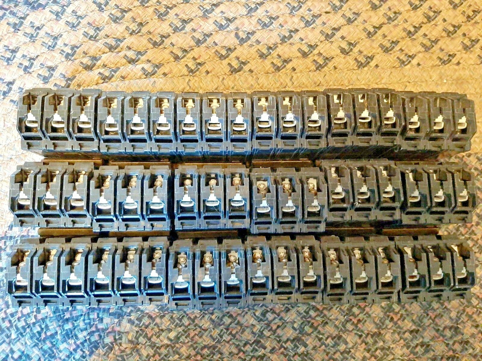 GE THQL32030 30A 3P Circuit Breaker*