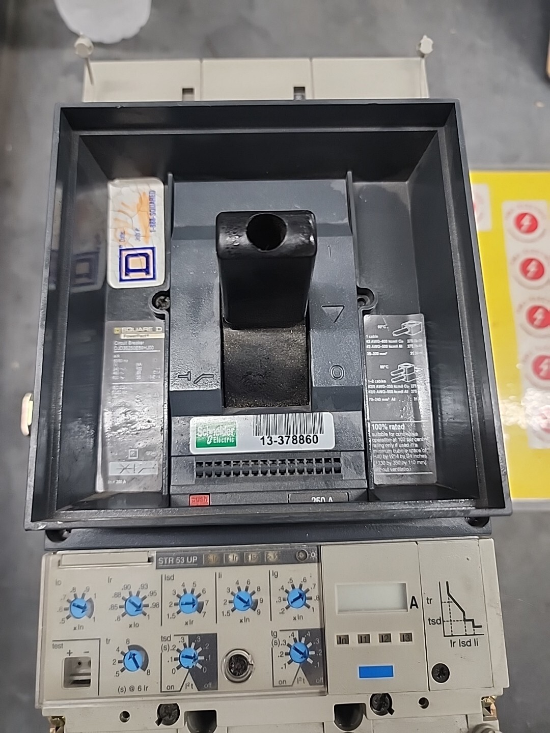 Sqaure D DJD36250E59HJ0O Circuit Breaker, 250A 600V 3 PHASE