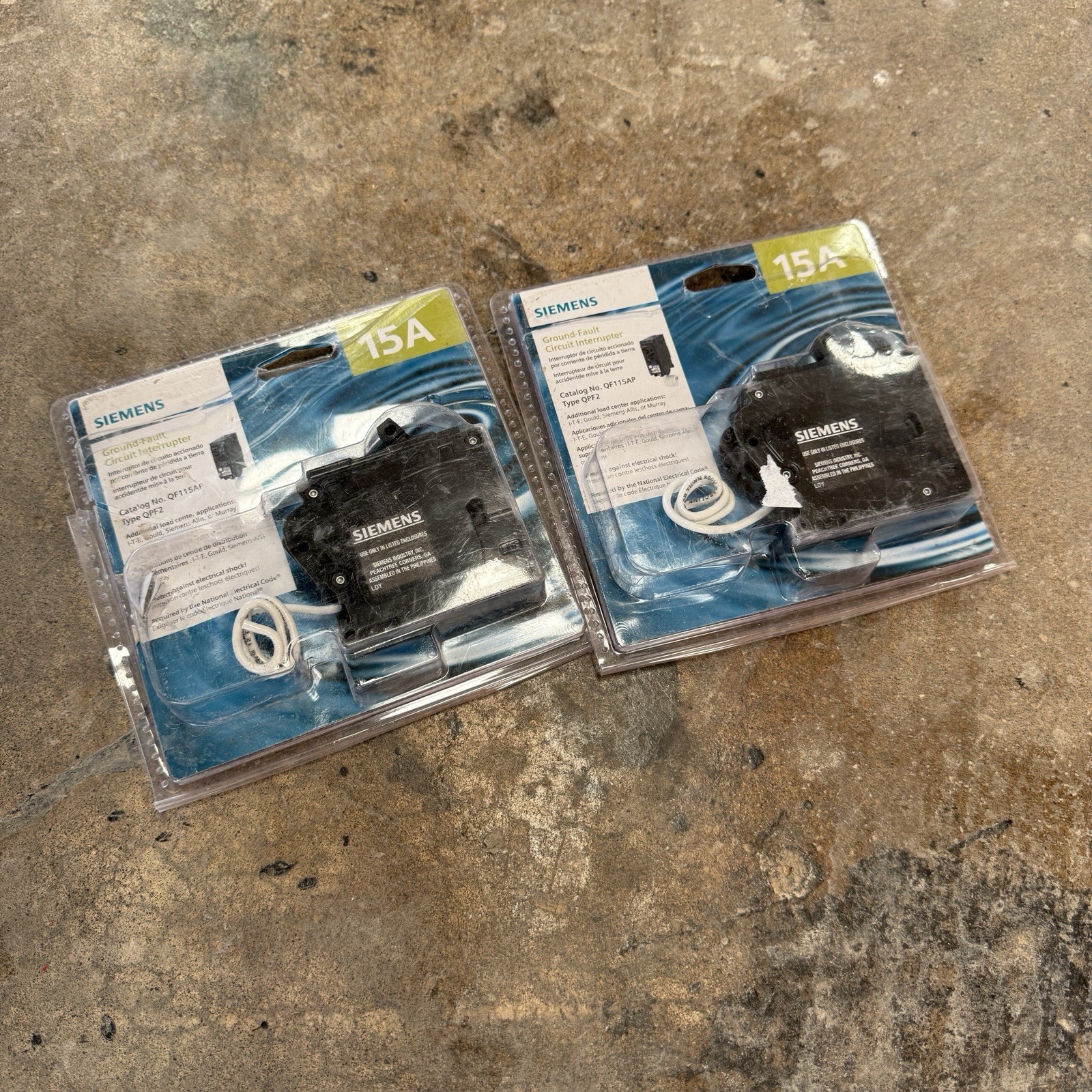 Lot Of 2 Siemens QF115AP Residential Circuit Breaker