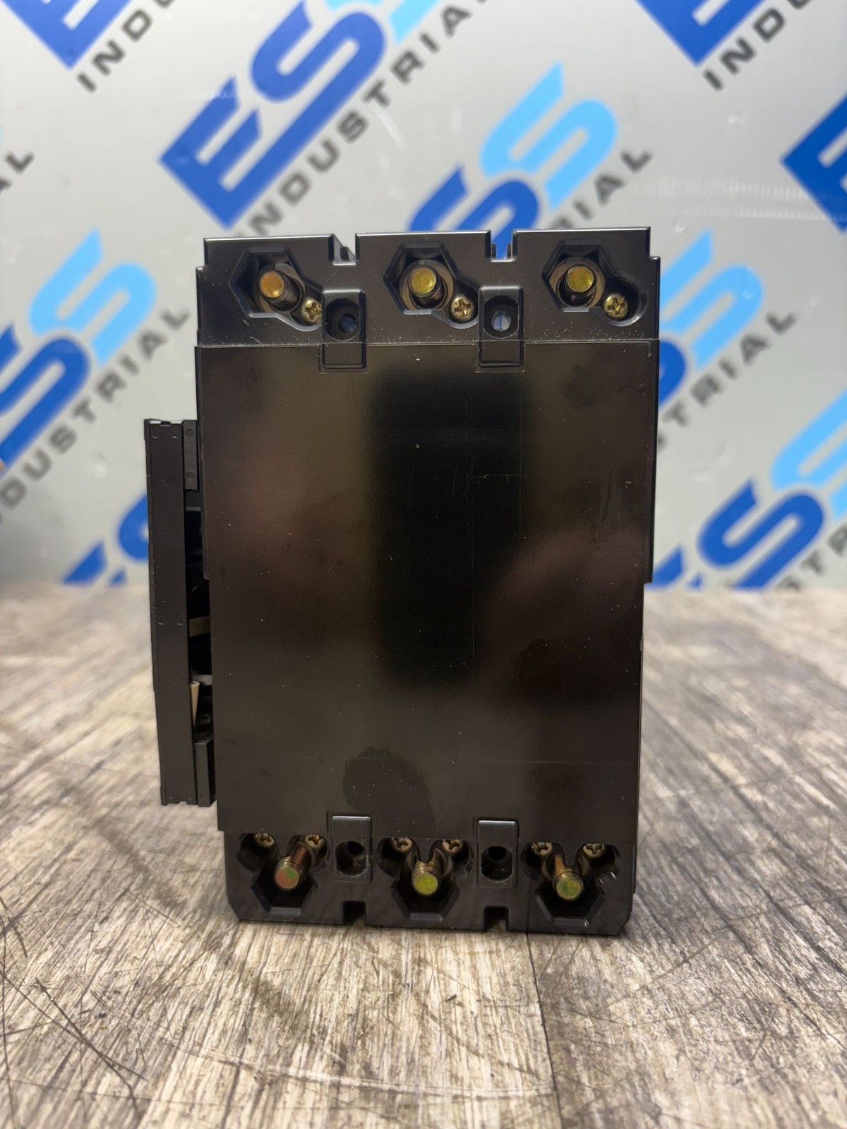 FUJI ELECTRIC EA203B 150A AUTO BREAKER MOLDED CASE CIRCUIT BREAKER