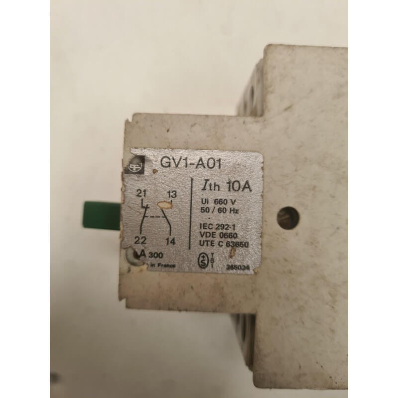 TELEMECANIQUE Motor Circuit Breaker GV1-MO7 660V 50/60Hz IEC 292-1, 157-1