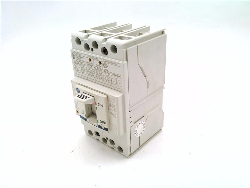 140G-G2C3-C40 ALLEN BRADLEY MOLDED CASE CIRCUIT BREAKER 140G SERI NEW – OPEN BOX