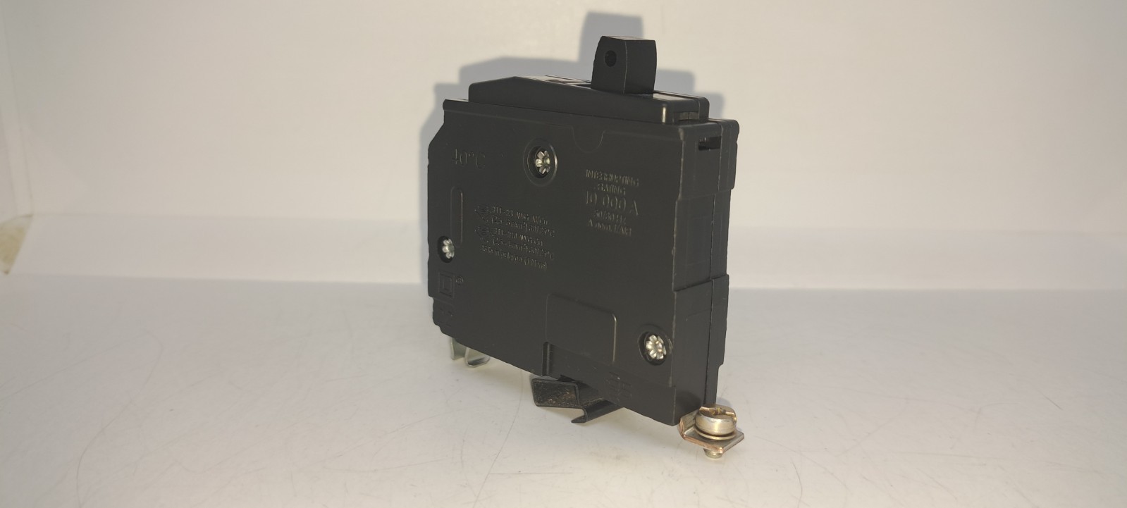 Square D QOB115 15 AMP 1 POLE 120/240V Bolt-on Circuit Breaker Yellow Face NEW