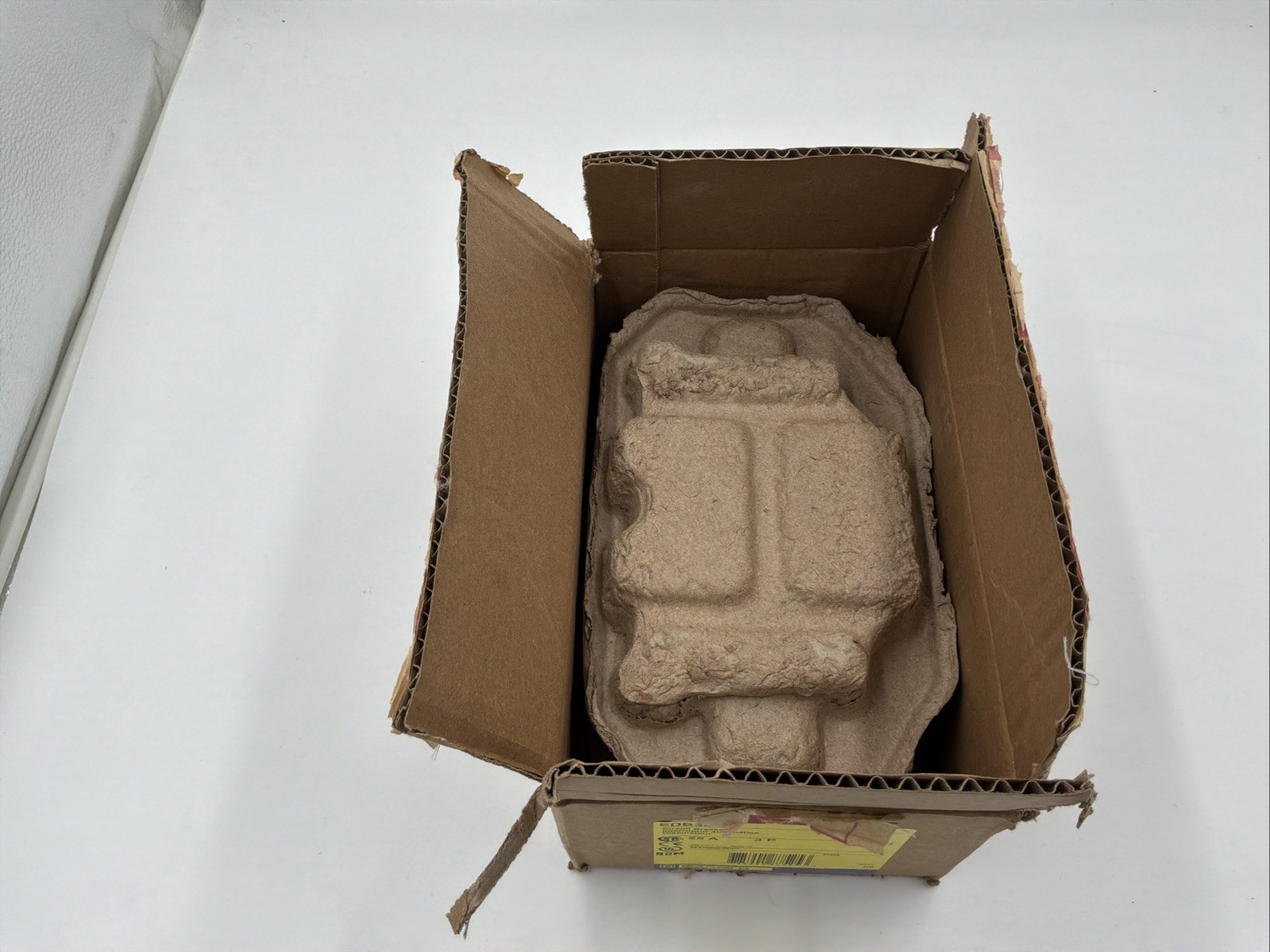 Square D EDB34025 Circuit Breaker, Open box 25a, 3 pole