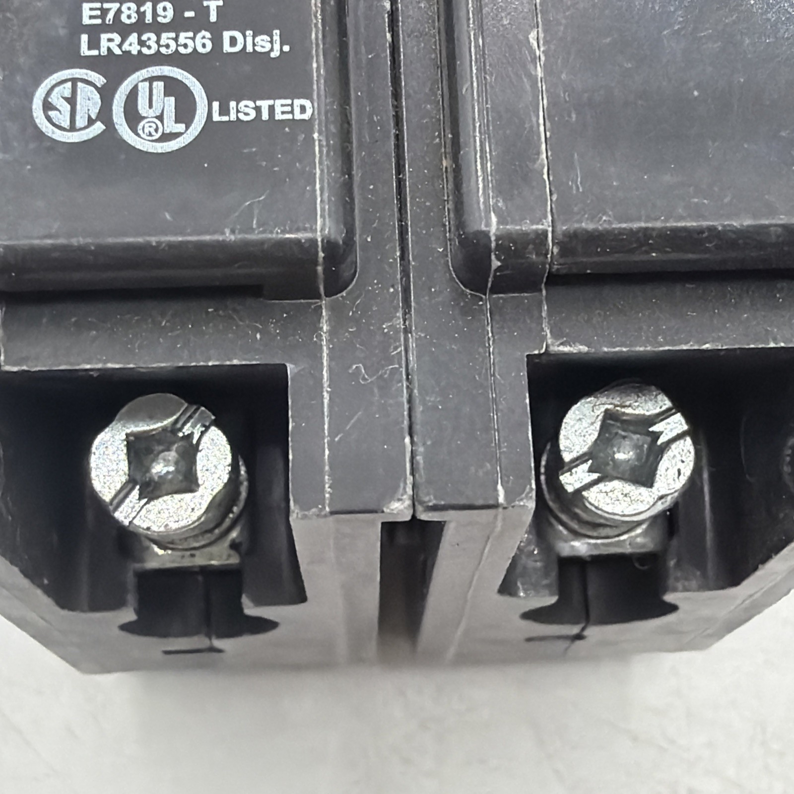 Eaton BR220 120/240VAC 20A 2-Pole Circuit Breaker NEW Free Shipping