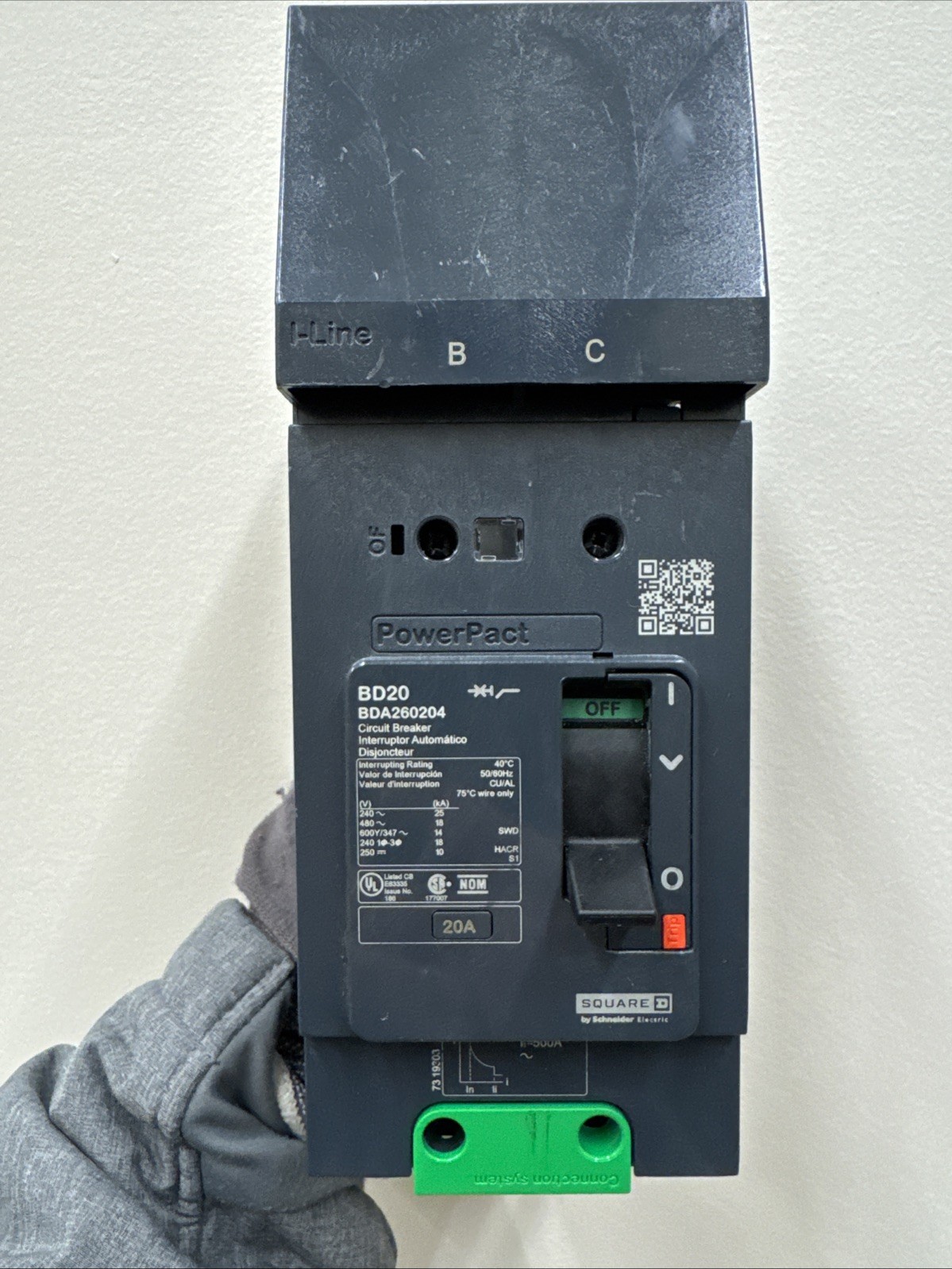 Square D BDA260204 (BD20) Circuit Breaker 20 Amp 2 Pole 120/240 Volt NEW NO BOX