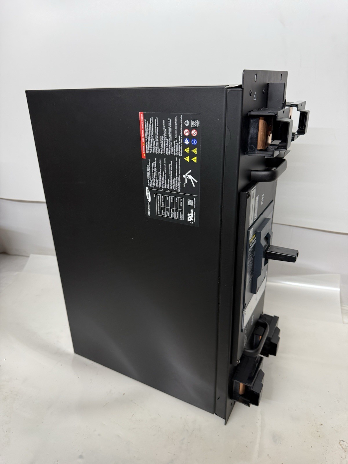 NEW Square D LLF37060D33 PowerPacT L 600A 3P 500VDC Circuit Breaker Samsung SDI