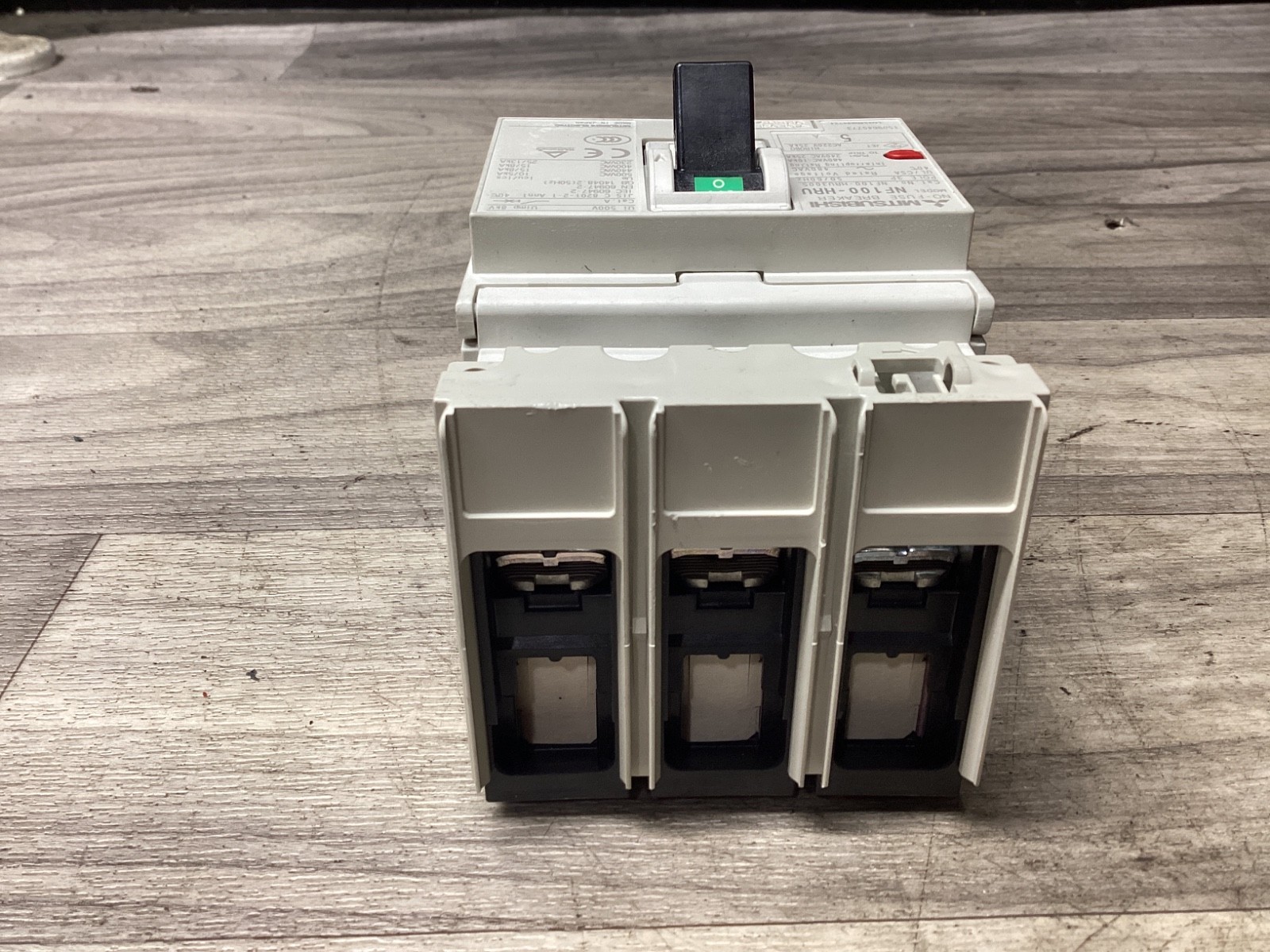 MITSUBISHI NF100-HRU 5 AMP 5A 3-POLE CIRCUIT BREAKER #109A161PR2