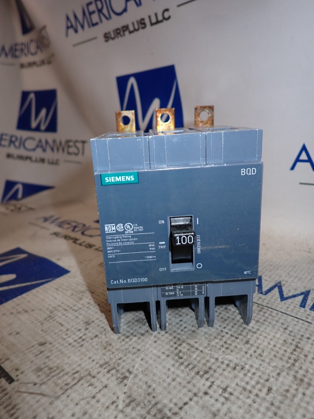 NEW in box Siemens BQD3100 3p 100 amp 14kA@480v Gray Style