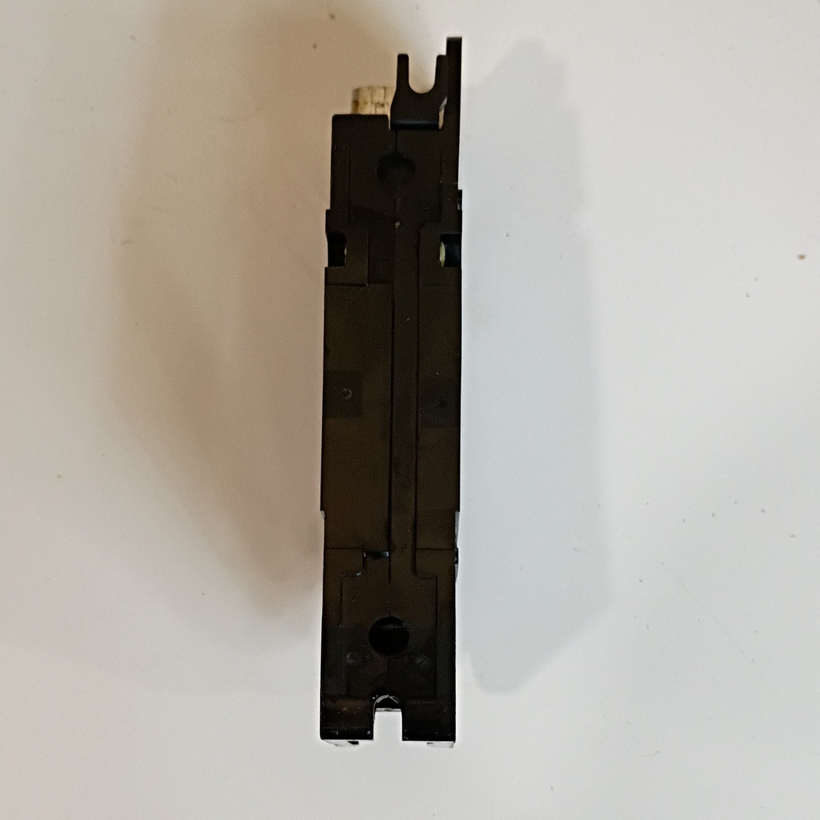 Qty of 5 Heinemann CF1-G3-U 15A Circuit Breaker 1-Pole 120/240V AC Thermal