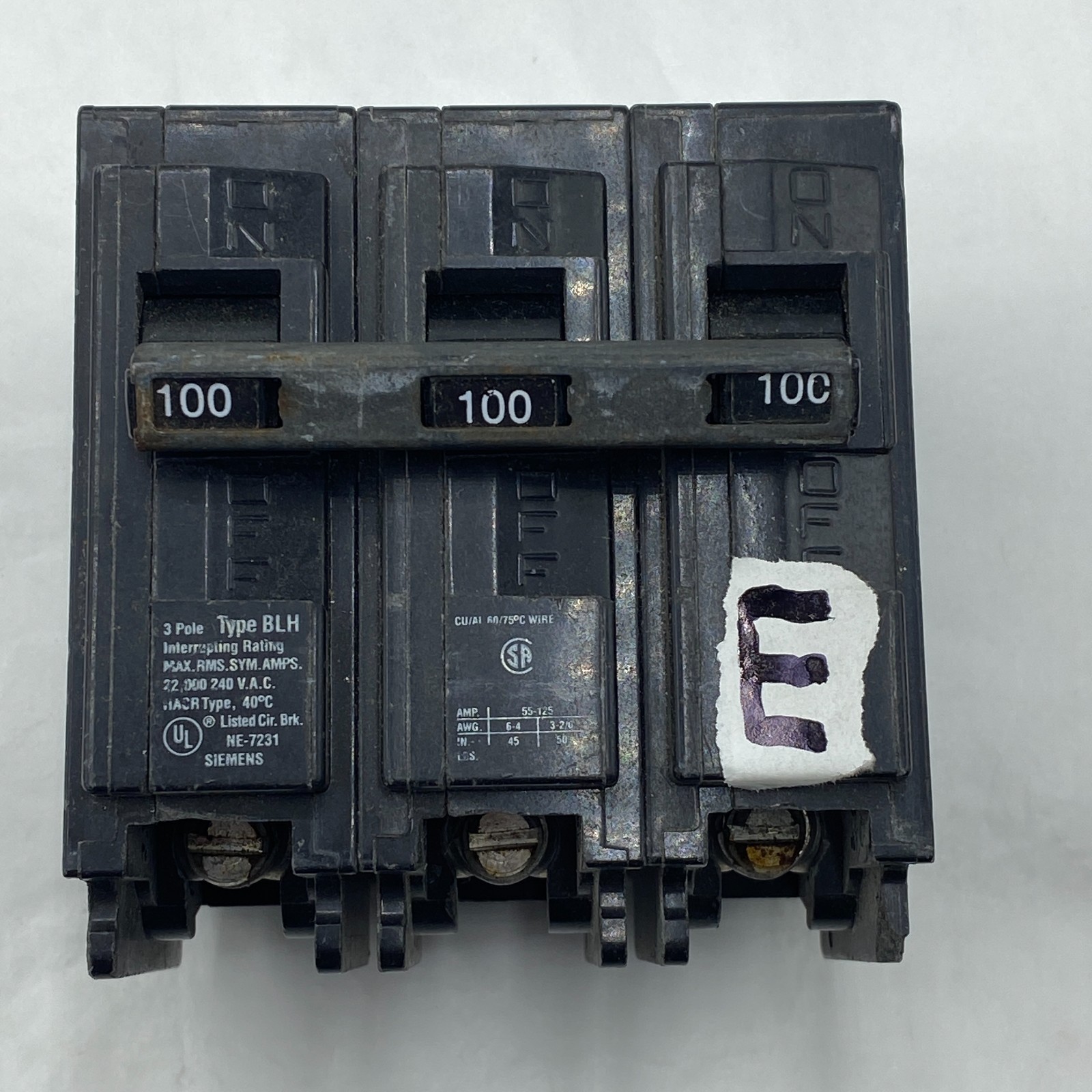 SIEMENS ITE 100 AMP CIRCUIT BREAKER 240 VAC 3 POLE TYPE BLH NE-7231