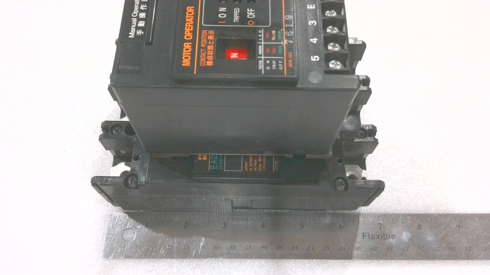 FUJI ELECTRIC EA203B 225A FUJI AUTO BREAKER BB3GEB-225 MOTOR OPERATOR