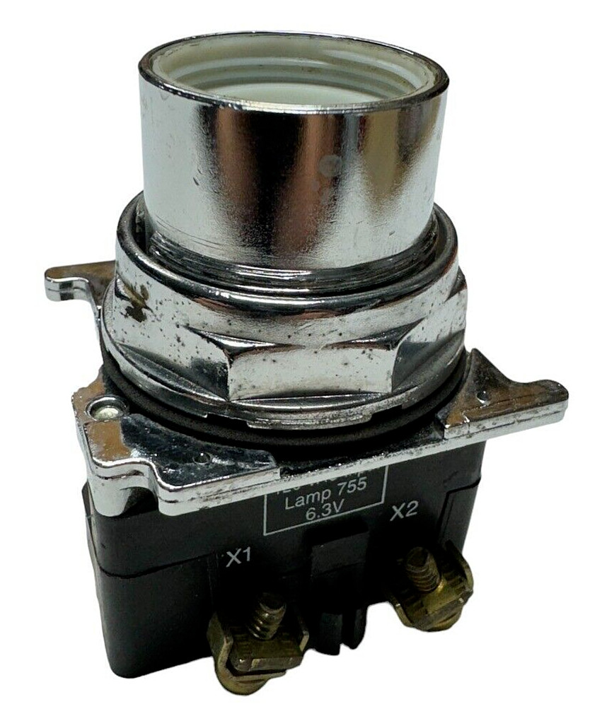 Cutler-Hammer 10250T/91000T Indicator Light, 120VAC Input Lamp 755 6.3V