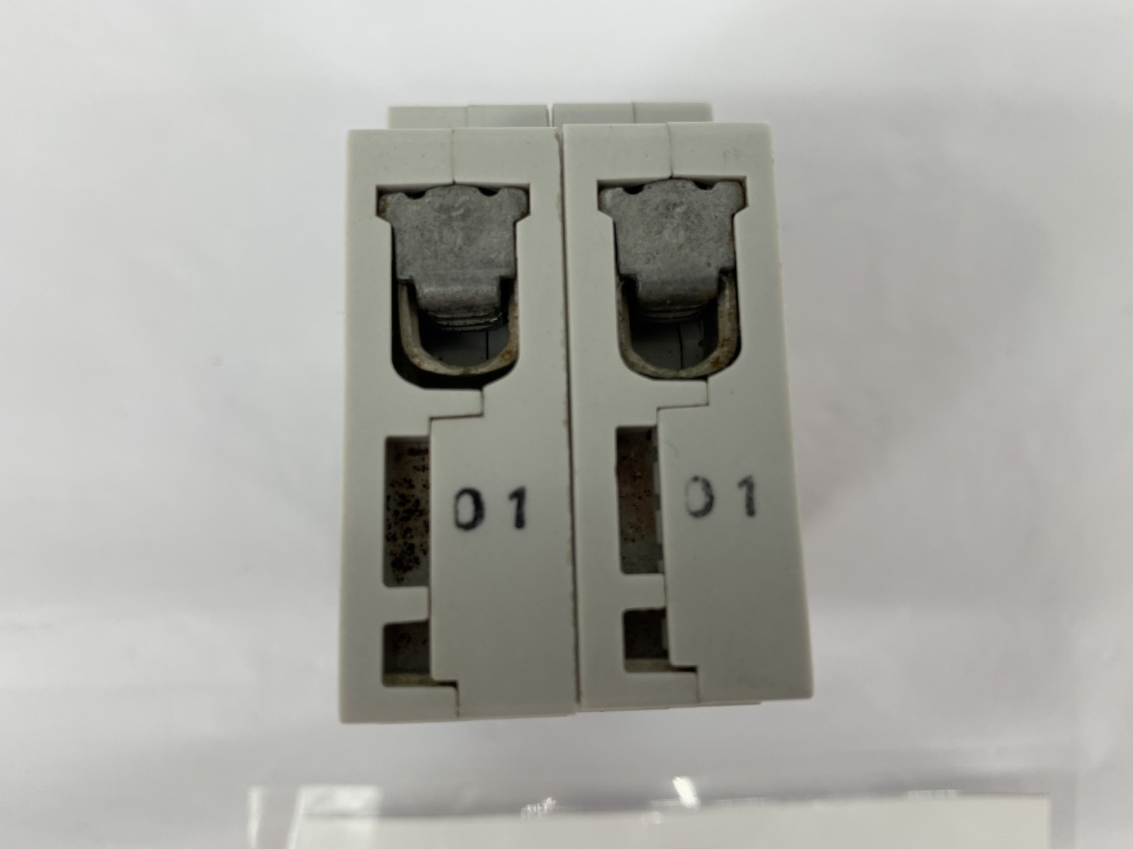 2-General Electric V-Line C10 V07110 10A 1P 277/480VAC Mini Circuit Breaker