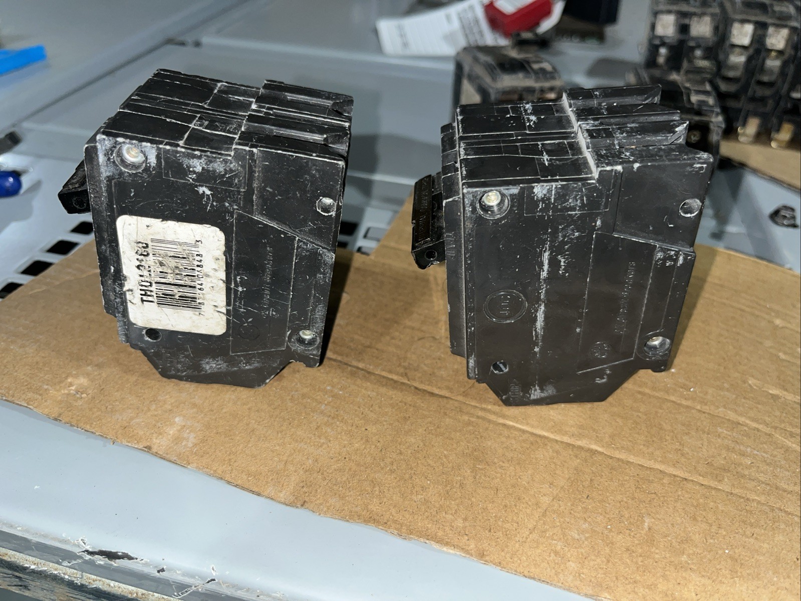 GE General Electric THQL2160 60-Amp 2-Pole 120/240VAC Breaker Lot Of 2 (A)