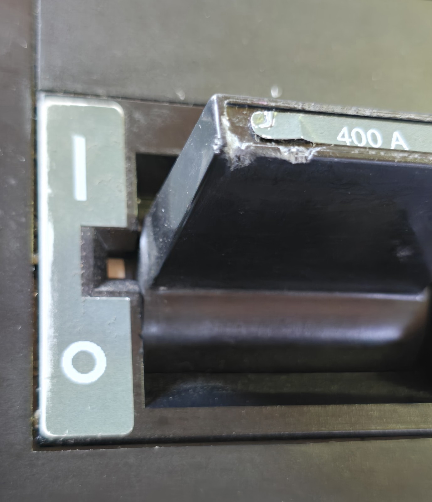 Square D LC36400 I-Line 400A 600V 3 Pole Circuit Breaker. NEW. (Shipping Damage)