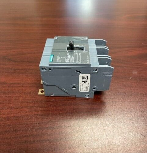 BQD320 BQD 3 Pole 20Amp 480Volt Bolt-On NEW IN BOX ITE Siemens Circuit Breaker