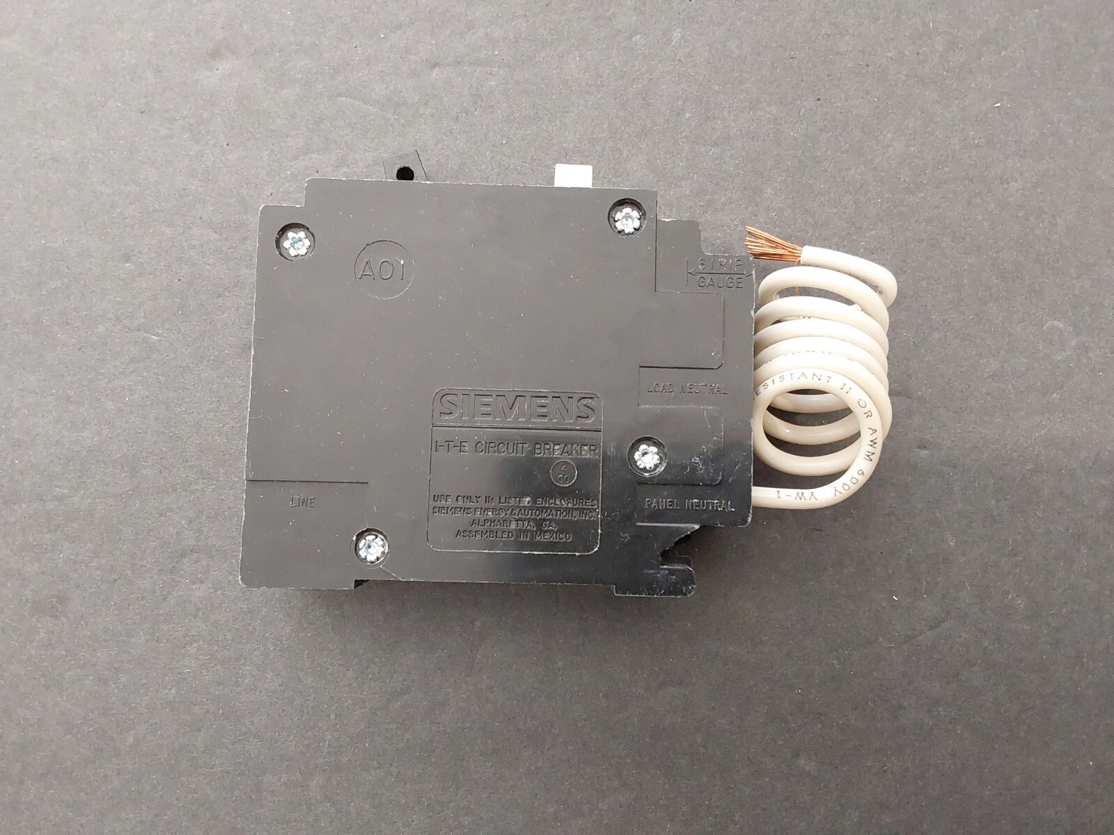NEW Siemens QF120 20amp GFI Breaker 1 Pole 120V Free Ship