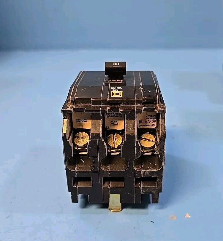Square D HQO306 ILine to QO 15A-30A 240V 6Space Circuit Breaker Adapter /w 30A