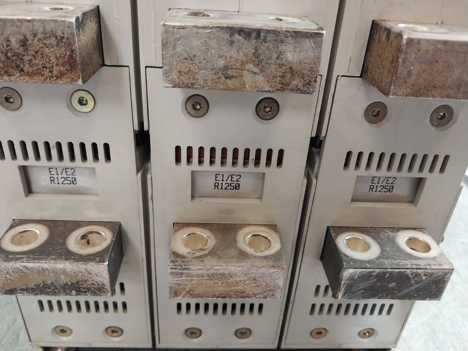ABB SACE E2N 12 Low Voltage Air Circuit Breaker 1250A 55kA X 1s 690V