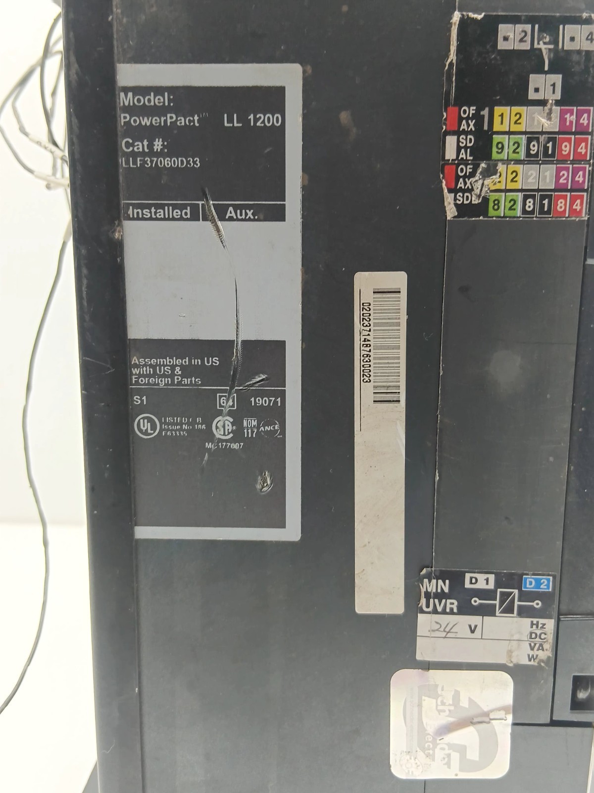 SQUARE D LL 1200 LL37060D33 3 POLE 630 AMPS CIRCUIT BREAKER
