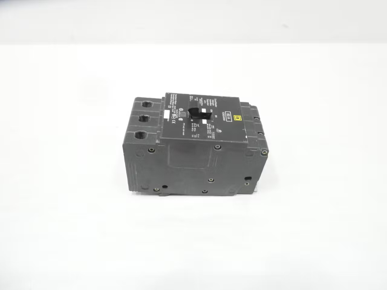 Square D EDB34060 Molded Case Circuit Breaker 3p 60a Amp 240/480v-ac