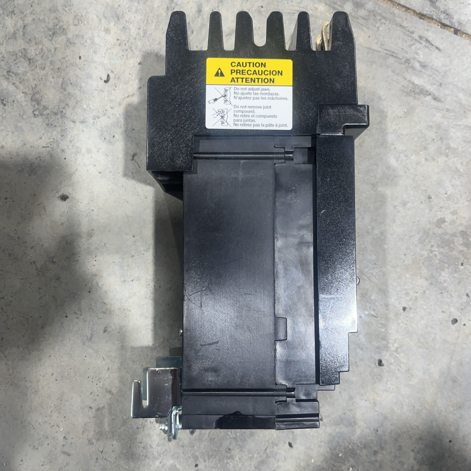 SQUARE D HDA260302 POWERPACT CIRCUIT BREAKER, 2-POLE, 600-VOLT, 30-AMP