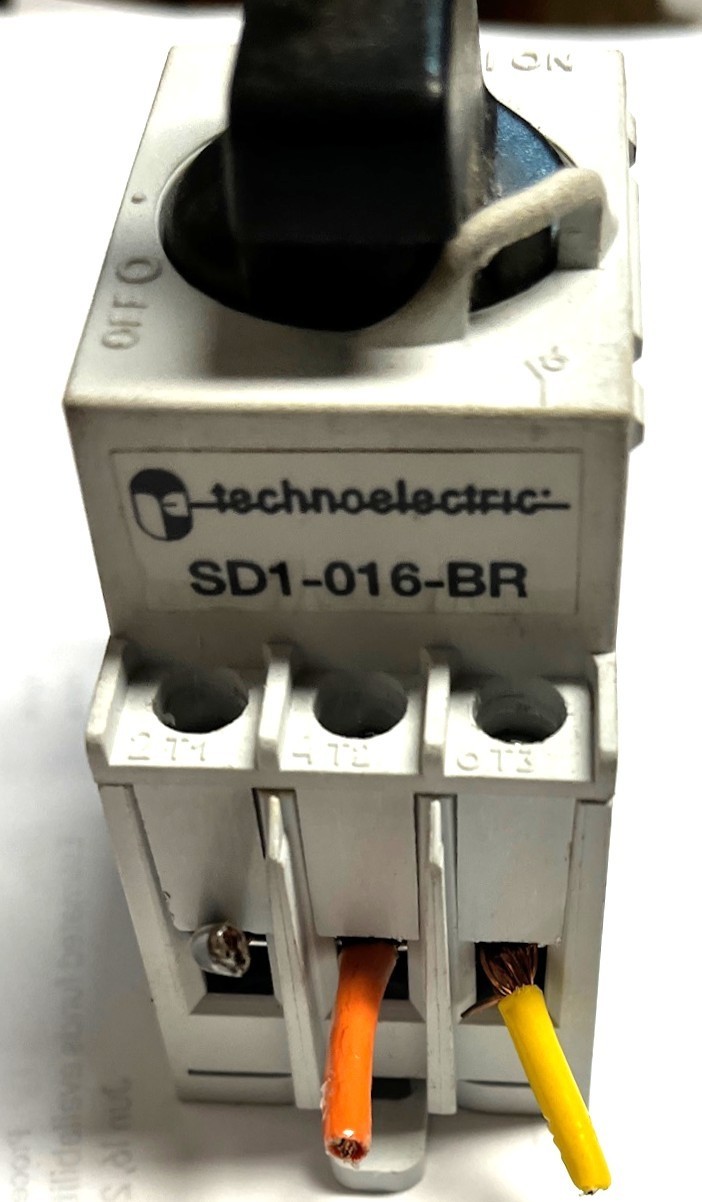 Technoelectric SD1-016-BR Gen Motor Disconnect Switch 16A 600V – 3 Ph UsedCutOut