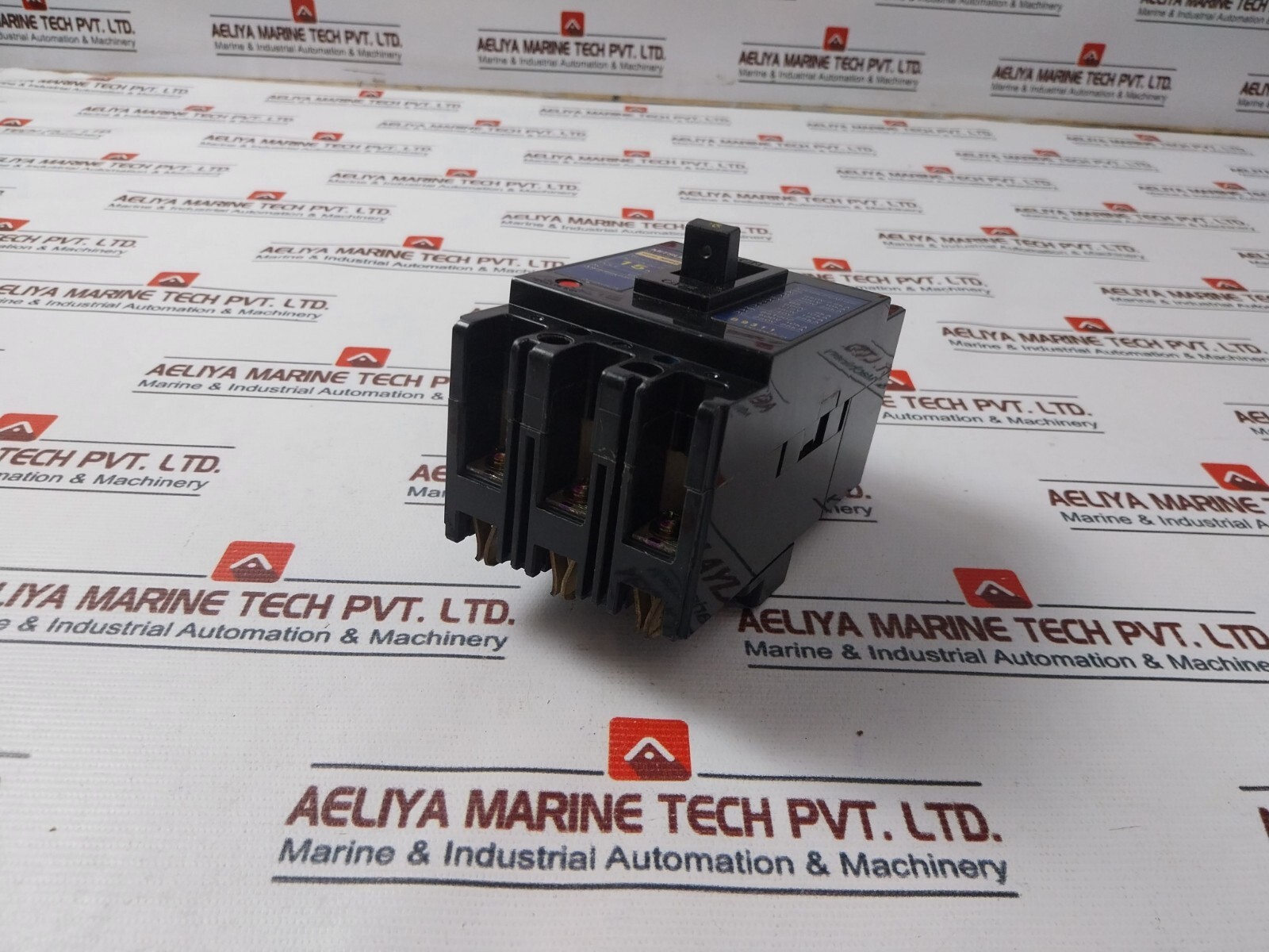 Mitsubishi NF60-SH No-fuse Breaker 15Amp AC600V