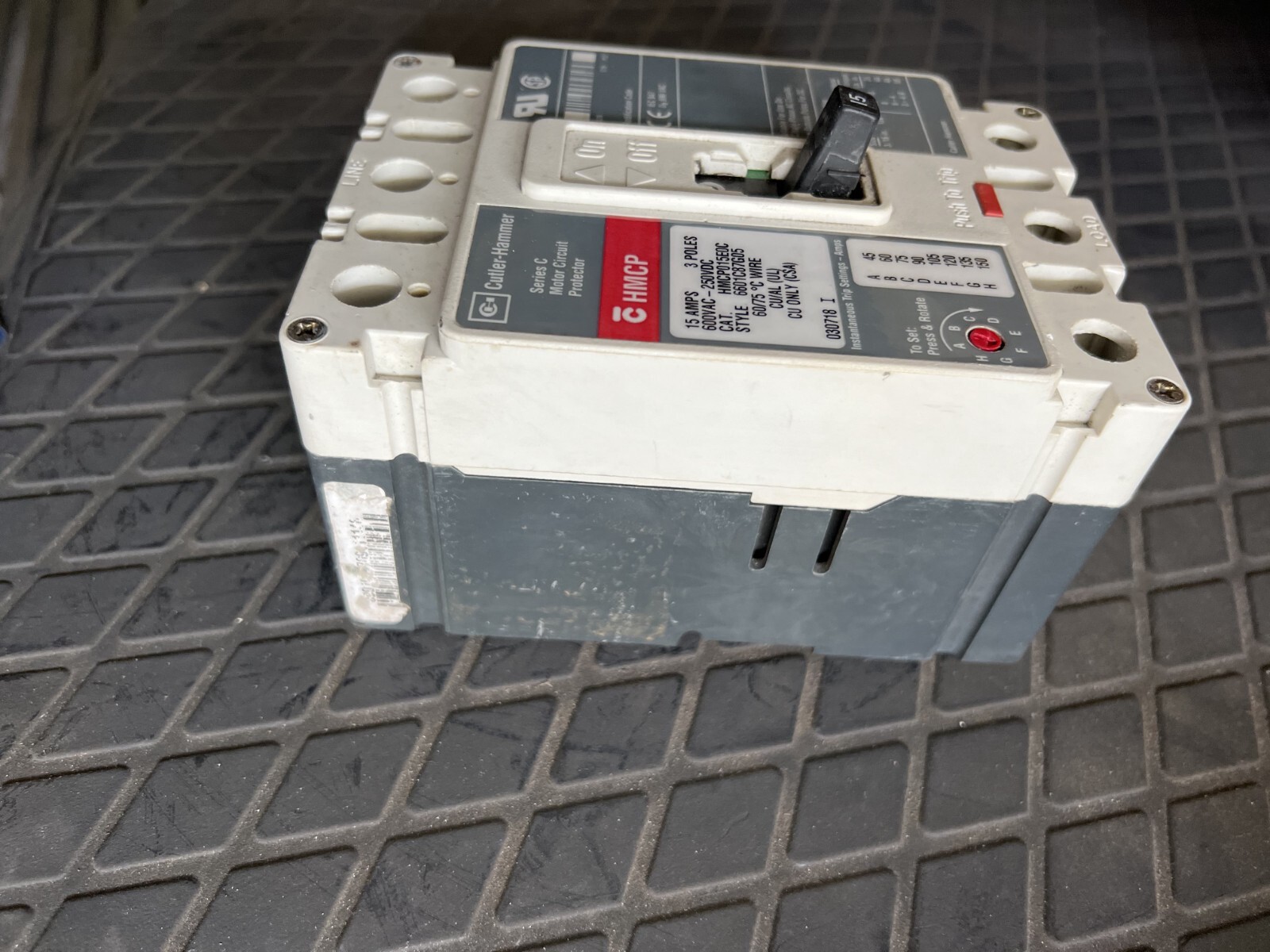 Eaton Cutler-Hammer HMCP015E0C 15 Amp 3-Pole Motor Circuit Protector 600V