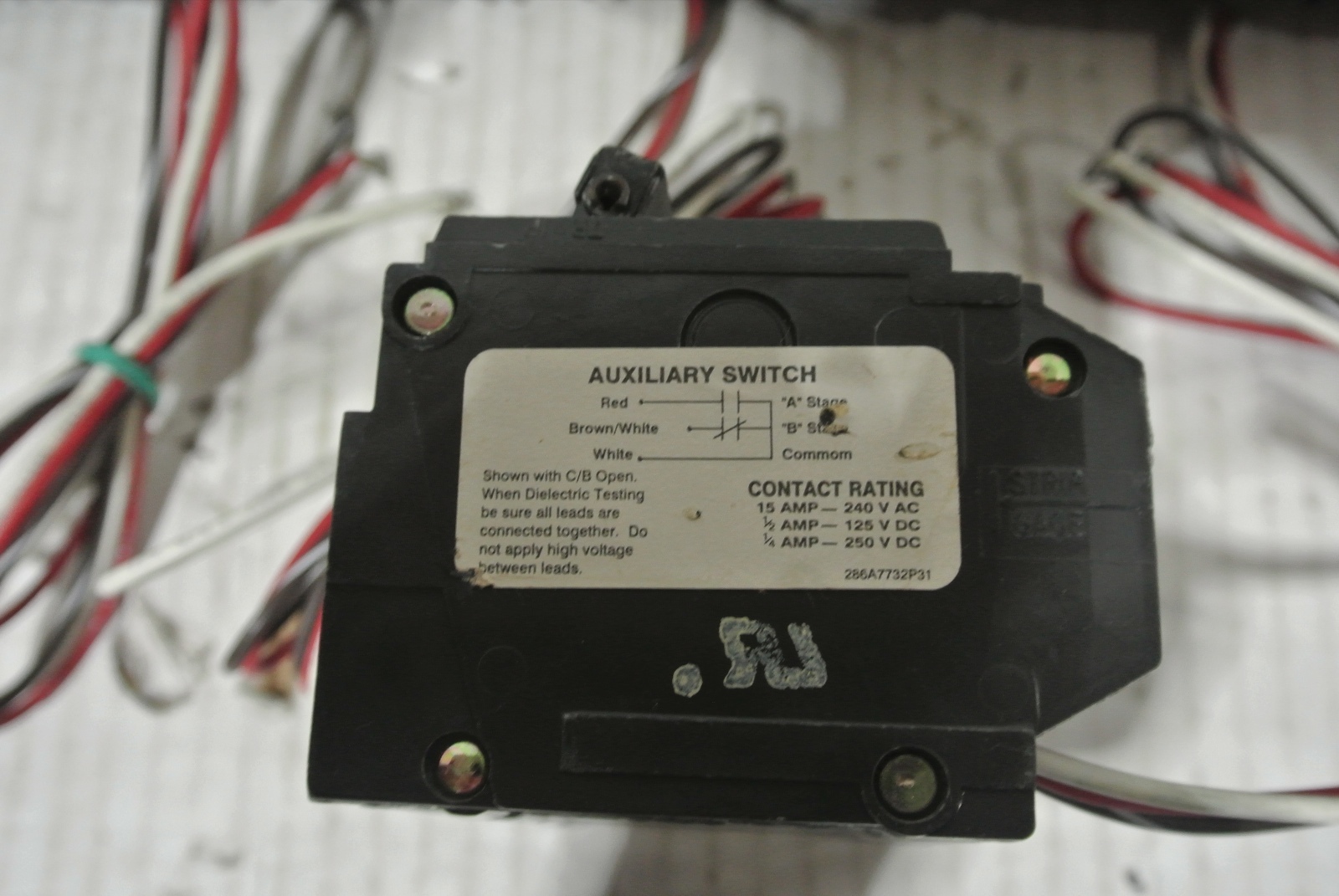 New GE THQL32020 No Original Box 11 In Stock