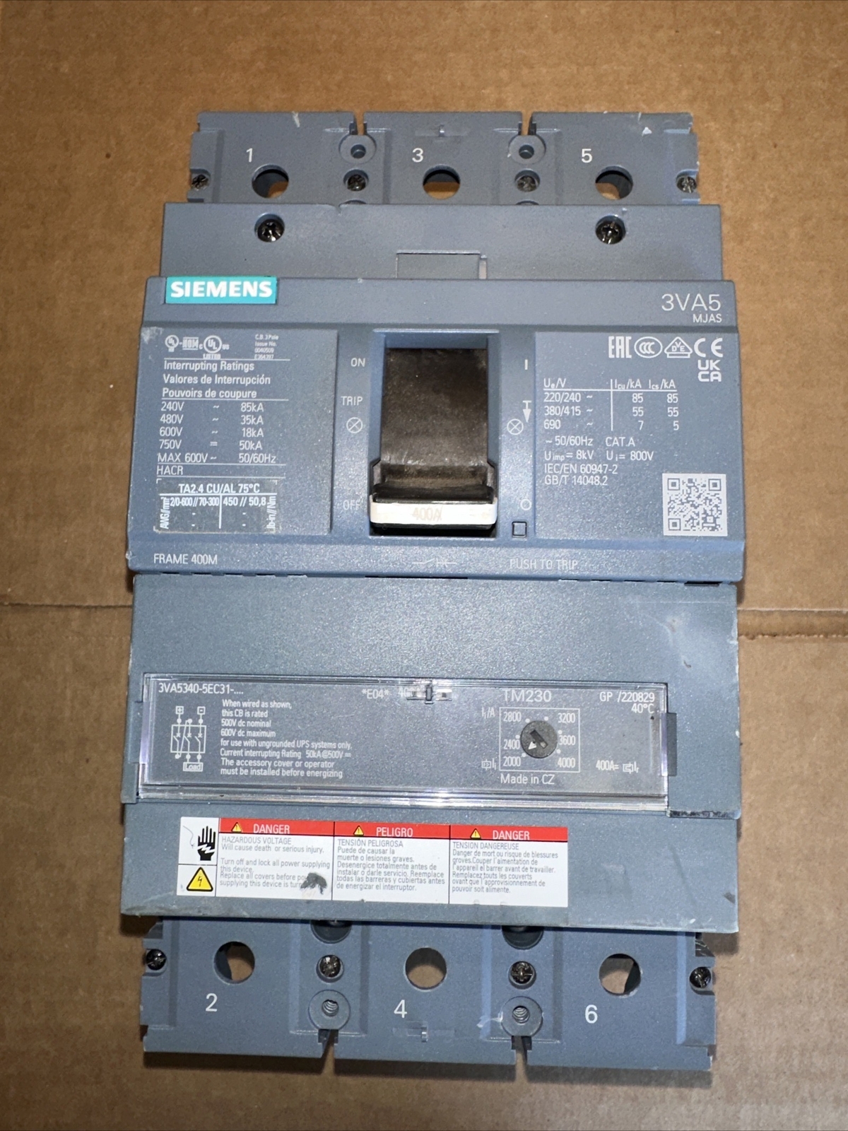 Siemens 3VA5340-5EC31-0AA0 400A 480V 3POLE 35kA Circuit Breaker New No Box