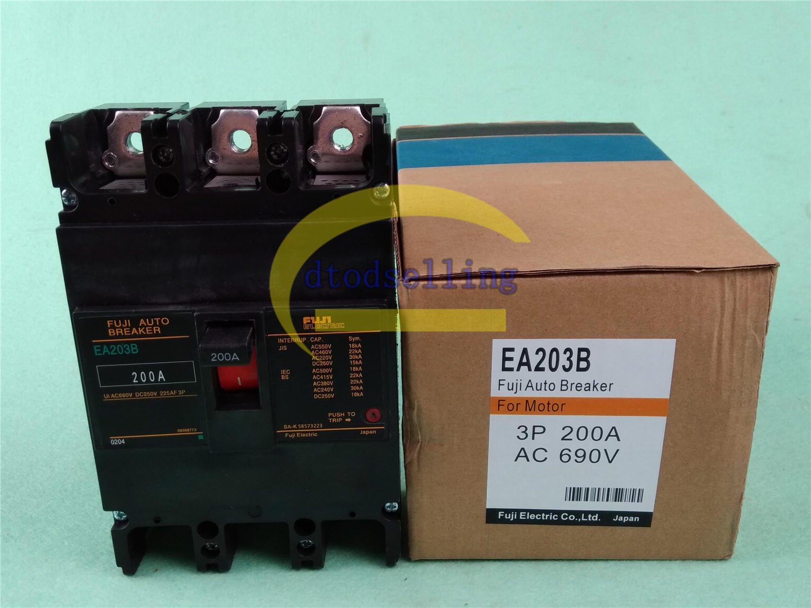 1piece FUJI Automation Auto Circuit Breaker EA203B 200A/690V 3P New