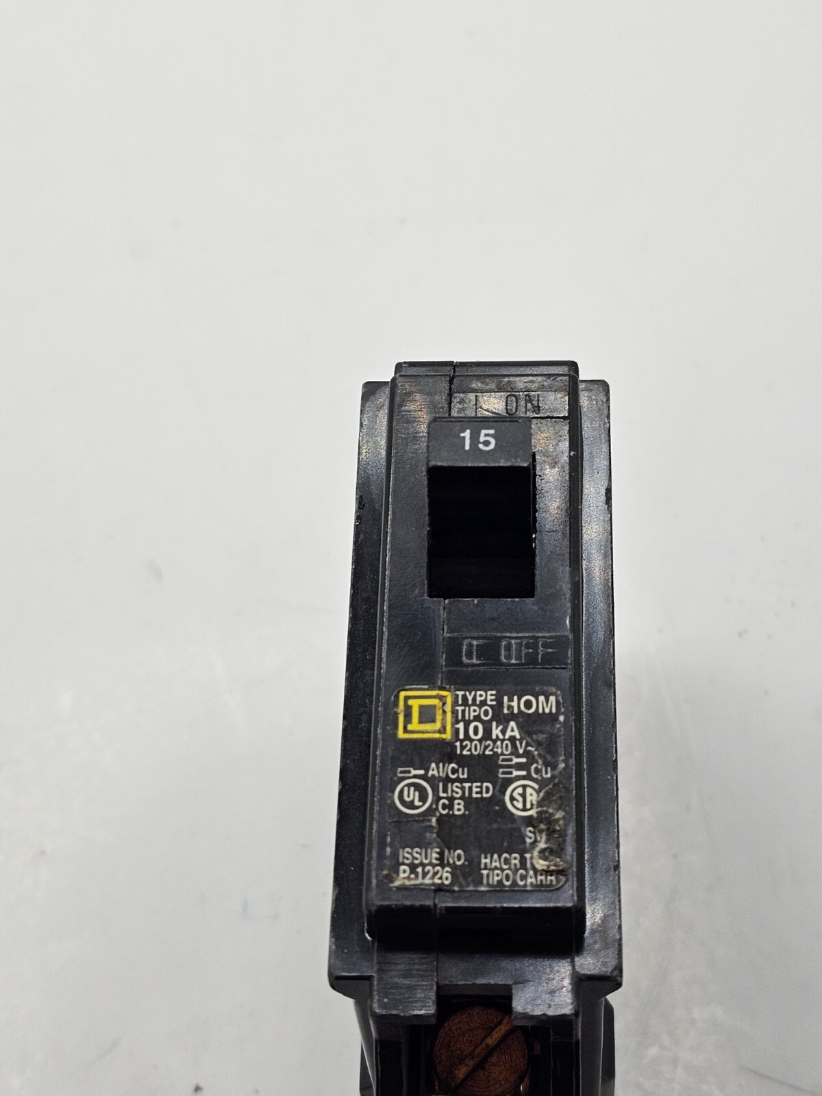 Square D HOM 10KA 120/240V 50/60 Hz Single Pole 15 Amp Circuit Breaker