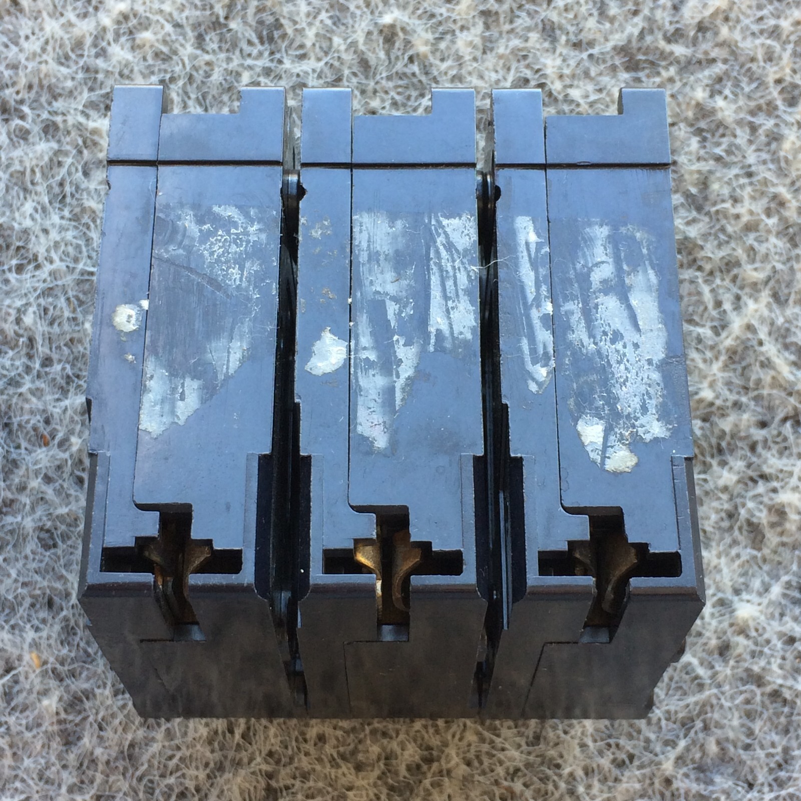Westinghouse BR3100 100A, 240V, 3-Pole Circuit Breaker