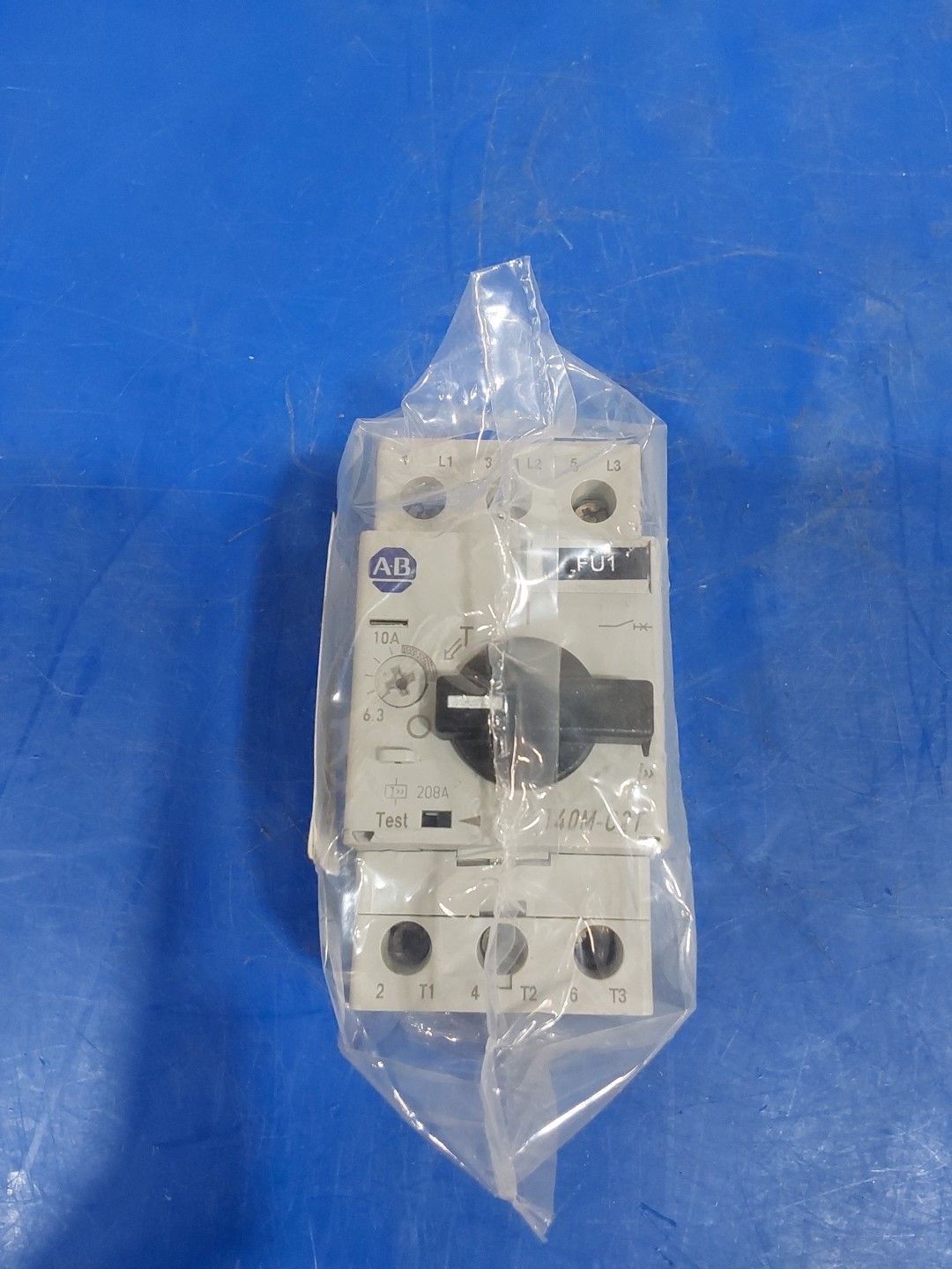 Allen-Bradley 140M-C2T-C10 Circuit Breaker, Ser B, 6.3-10A