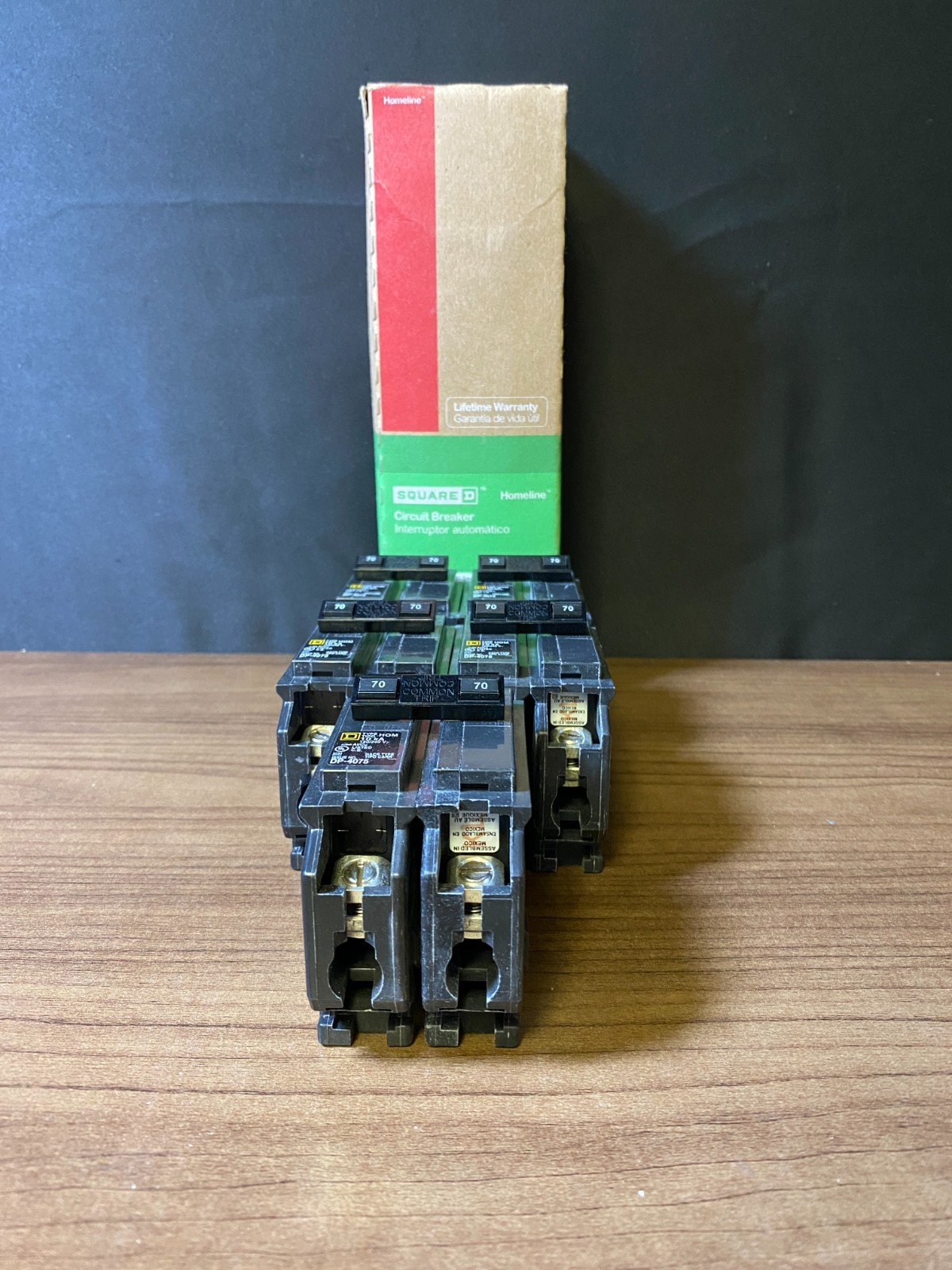 Square D by Schneider Electric HOM270CP Black Mini Circuit Breaker
