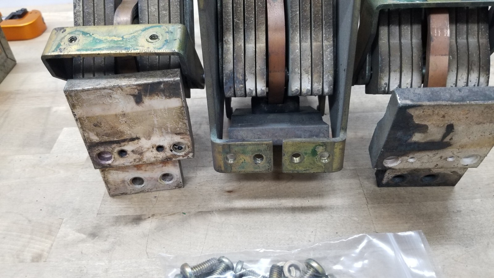 Westinghouse PB32000F 1600amp Trip De-Ion circuit breaker (Switch part only)
