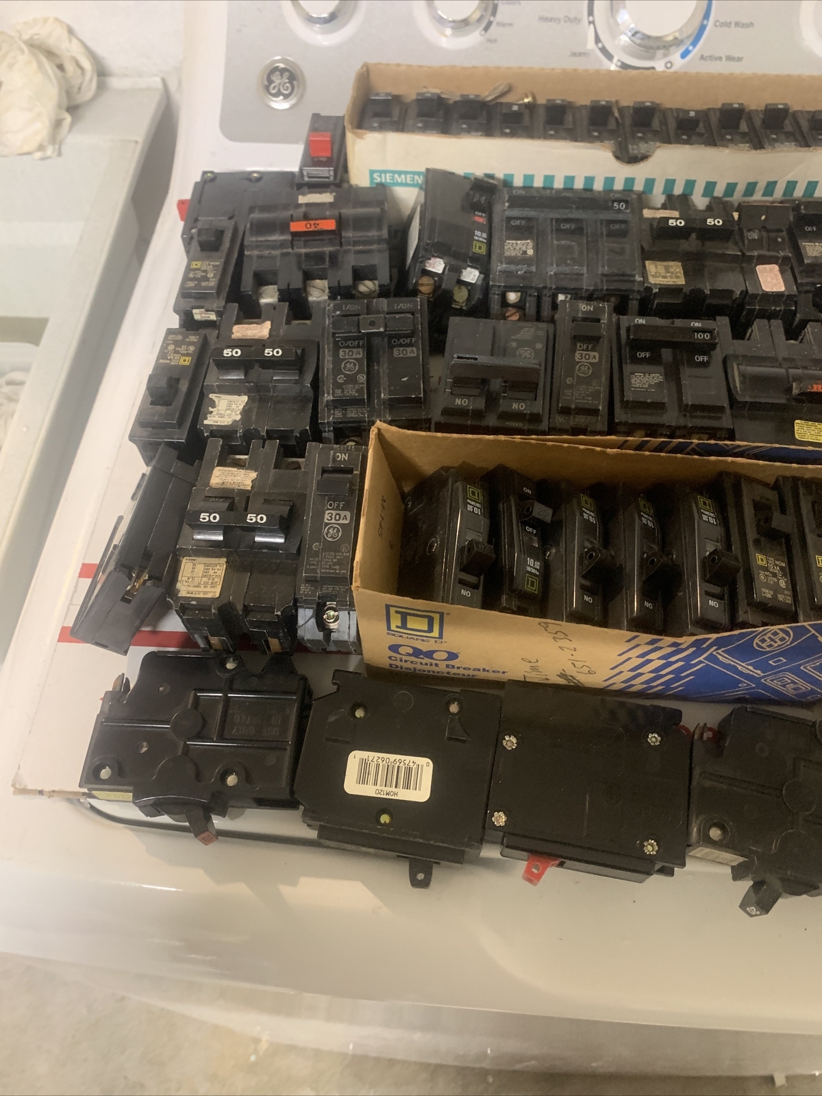 Square Different Type Ground Plug Or Breakers Alot Of Kind