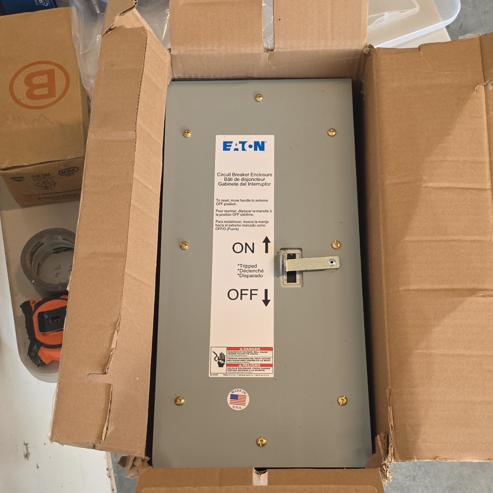 Eaton FPD1K0125 Circuit Breaker Enclosure 125A 3-Pole NEMA 1 Flush Gray