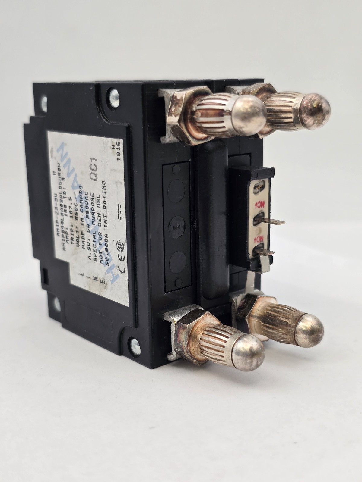 Heinemann AM1P-Z2-3W Circuit Breaker Bullet 150A 2P AM1PB99LAA02ALDGU50W
