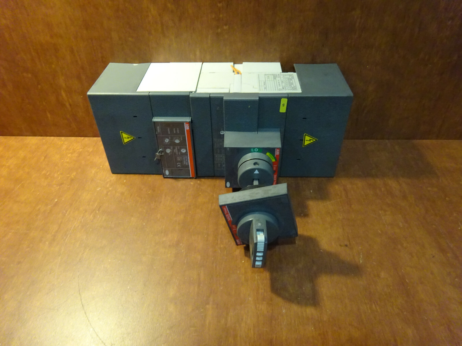 ABB T3N 250 circuit breaker 125A