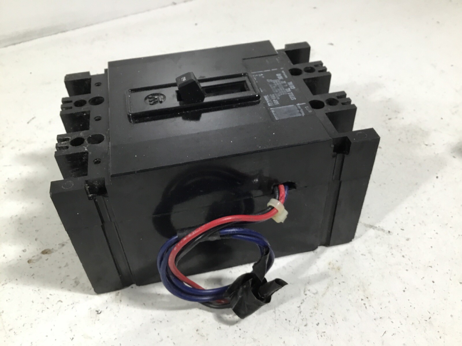 Westinghouse FB3060L 3-Pole 60A 600V Molded Case Circuit Breaker
