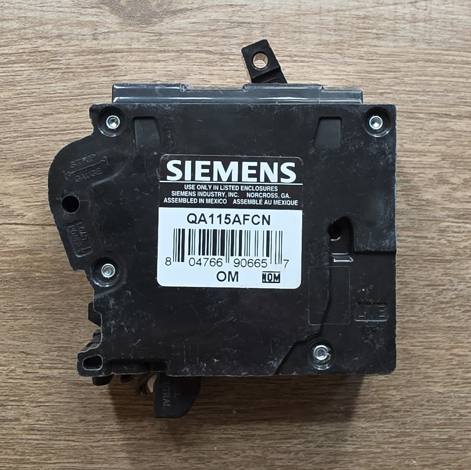 Siemens QA115AFCN 15A 120V 1-Pole Combination AFCI Breaker w/ Test Button