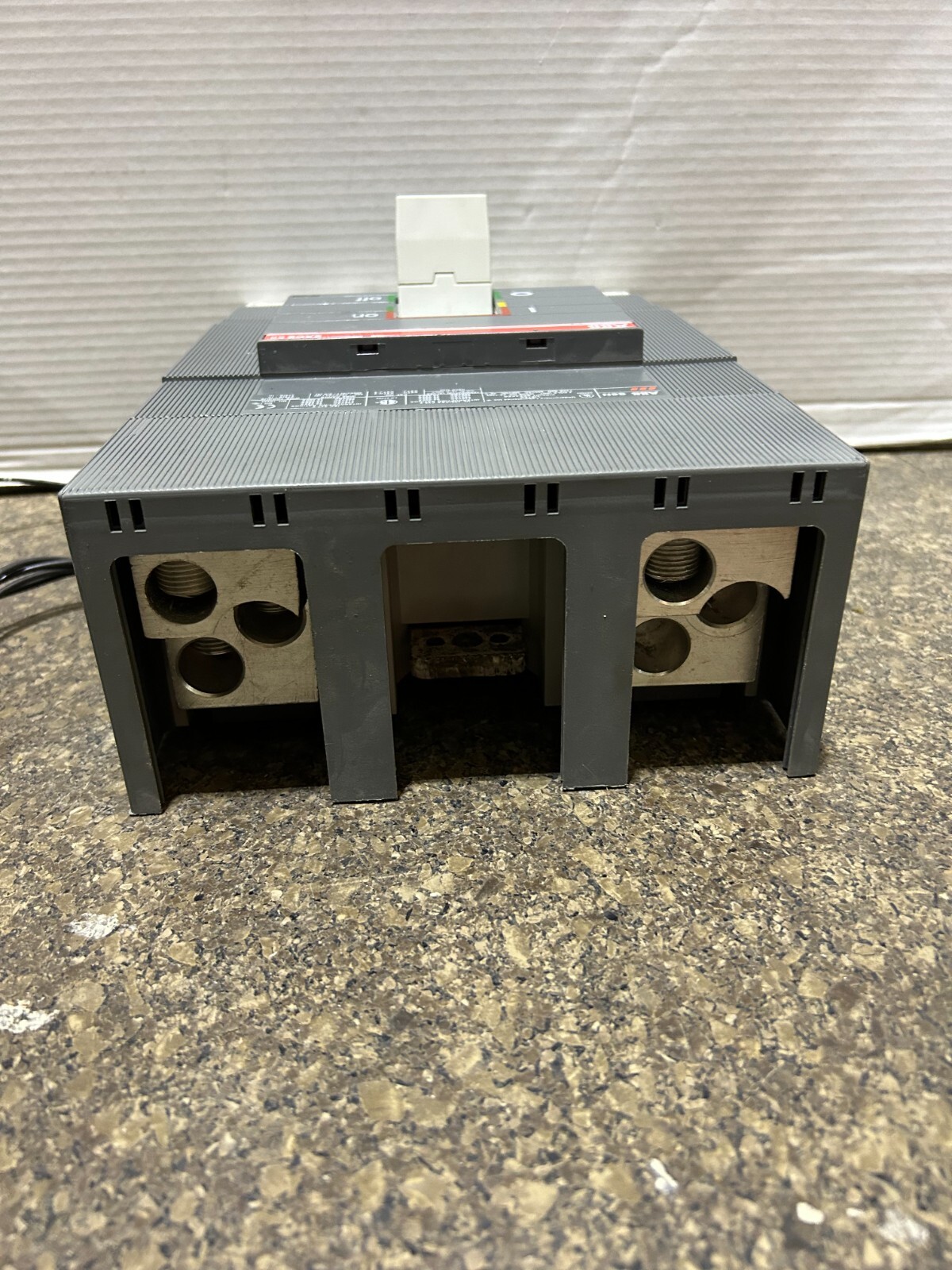 ABB SACE S6N 2P-600A W/ AUXILIARIES AND BELL ALARM *SHIPS SAME DAY UPS*