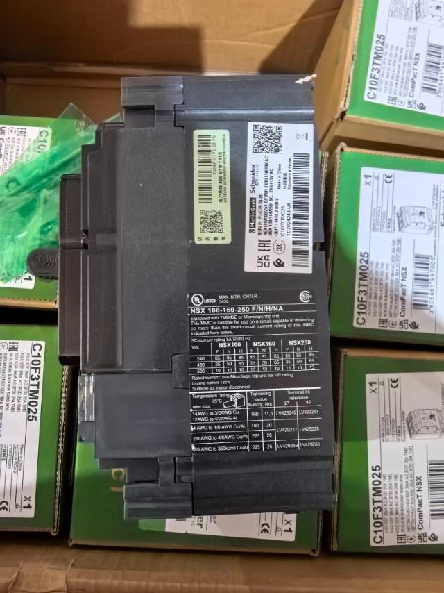 C10F3TM025 Brand New Schneider MCCB ComPacT NSX100F 36kA TMD 25A 3P3D F 690V