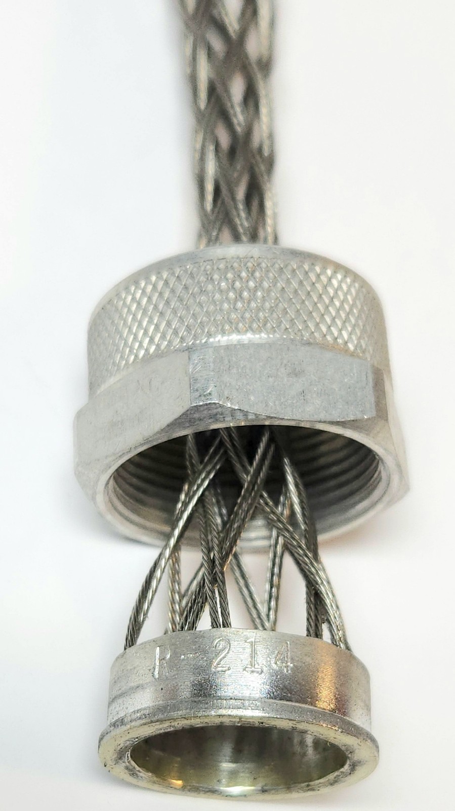 REMKE Mesh R-214 Cable Grip with Female Connector and Male Adapter