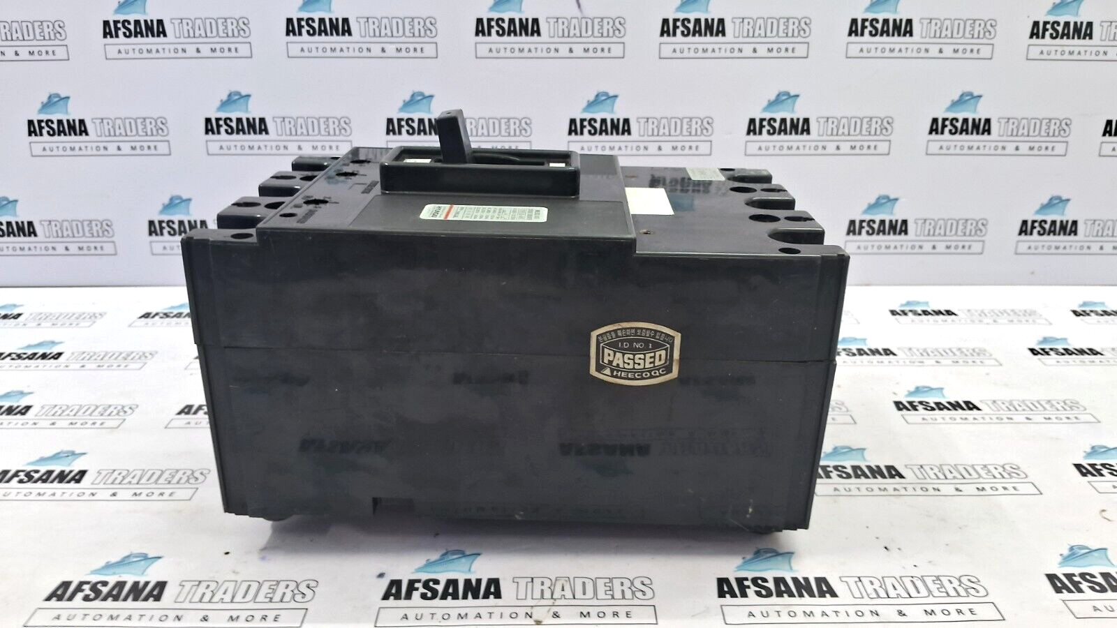 Hyundai electric hl-400e molded case circuit breaker ac600v dc250v